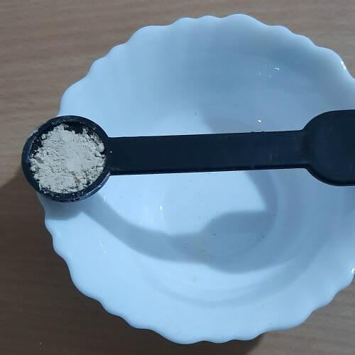 Half teaspoon of dried ginger powder/sonth